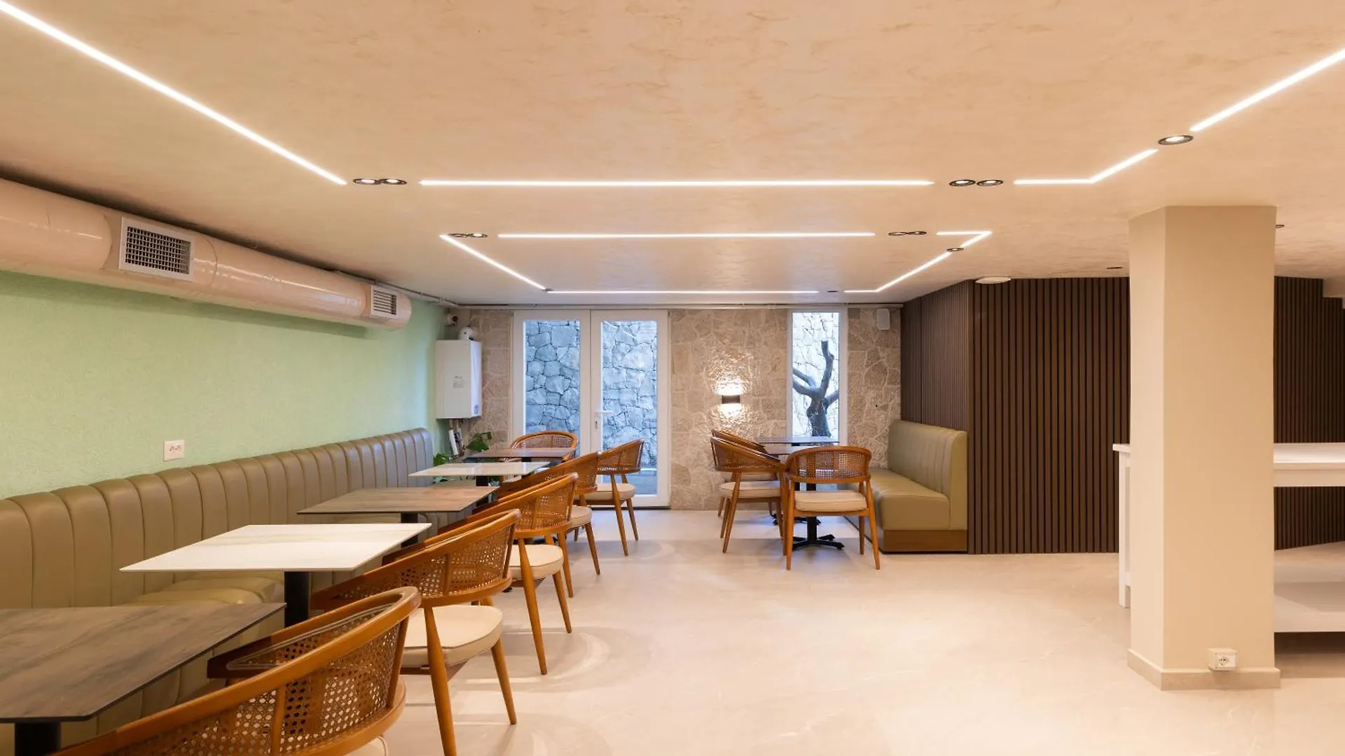 ****  Forest Park Hotel Kruje - Nature And Calm At Kruja'S Gate Албания